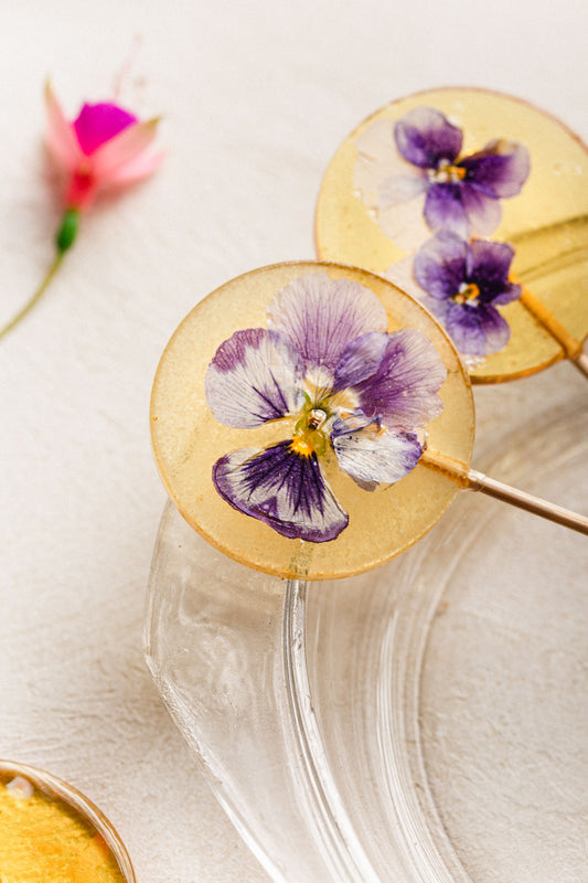 lollipops paletas flores comestibles