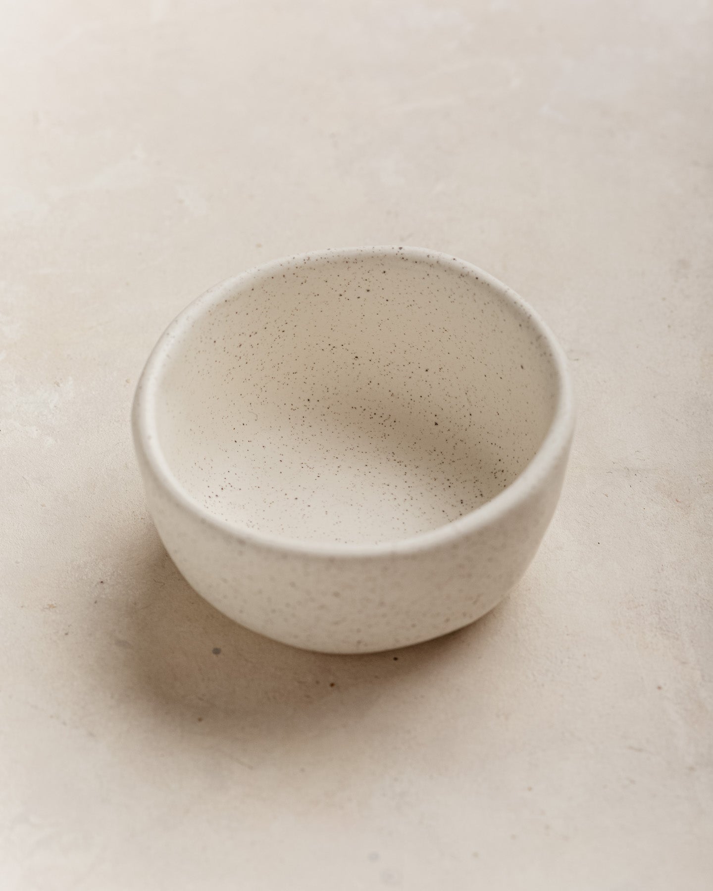 Pocillo Edge Blanco mate moteado alto