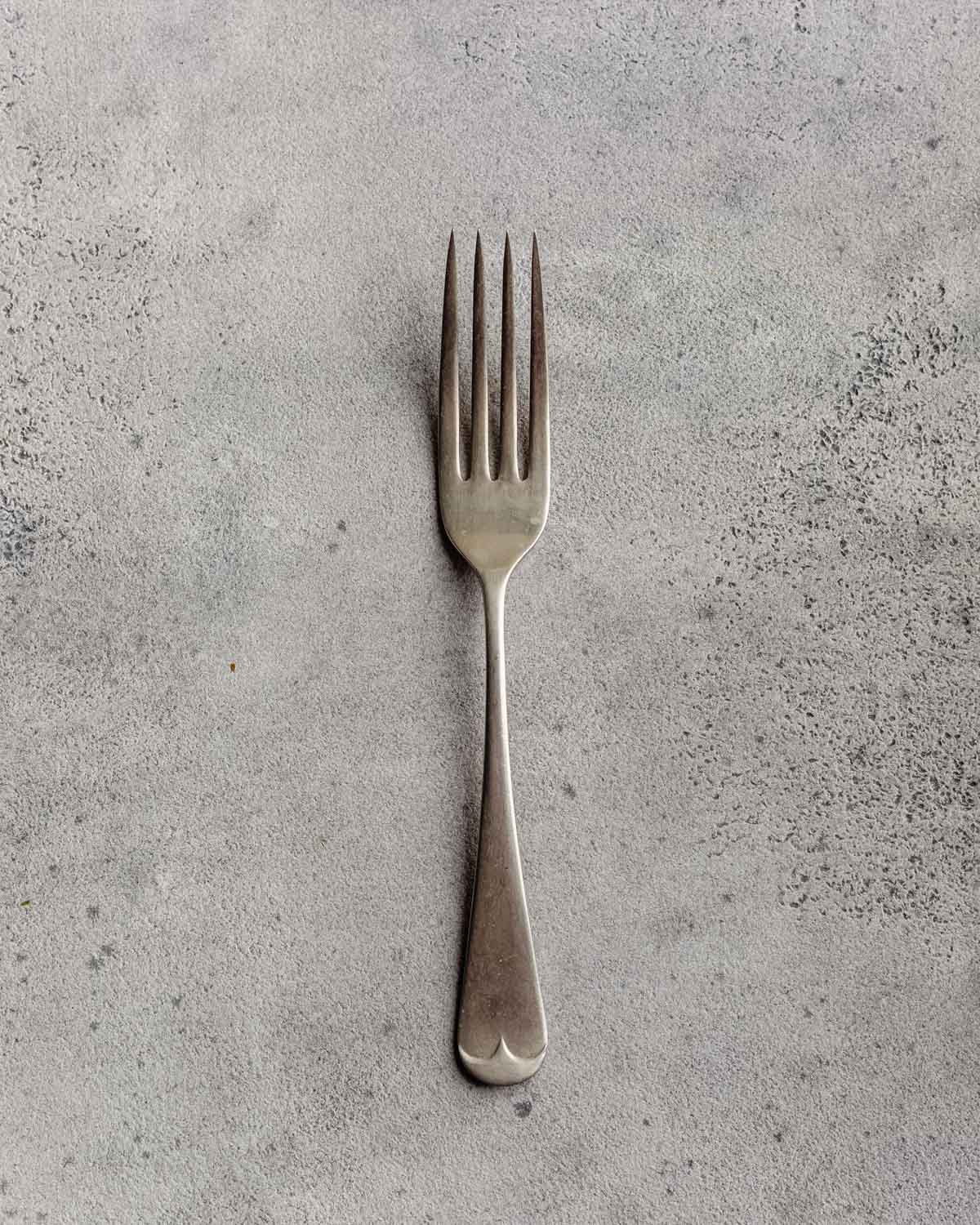 Tenedor Elizabeth M
